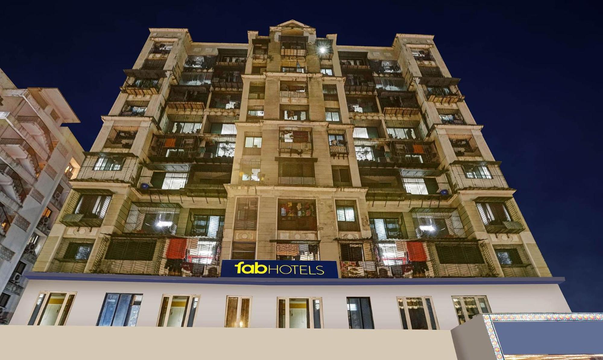 Fabexpress Amber Corp Inn - Nr Nesco Exhibition Center Mumbai Kültér fotó